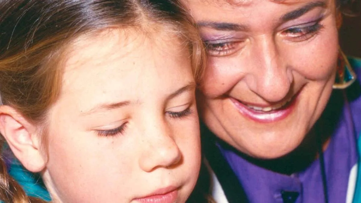 Aussie actress Sheila Kennelly, original cast member of Home and Away, dies aged 88