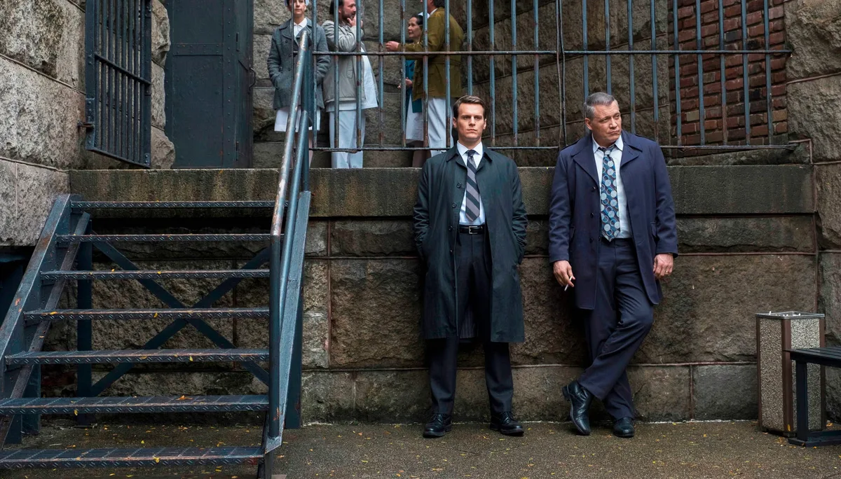 12 expertos y críticos televisión eligen las 10 mejores series de la historia de Netflix: "Imprescindibles"