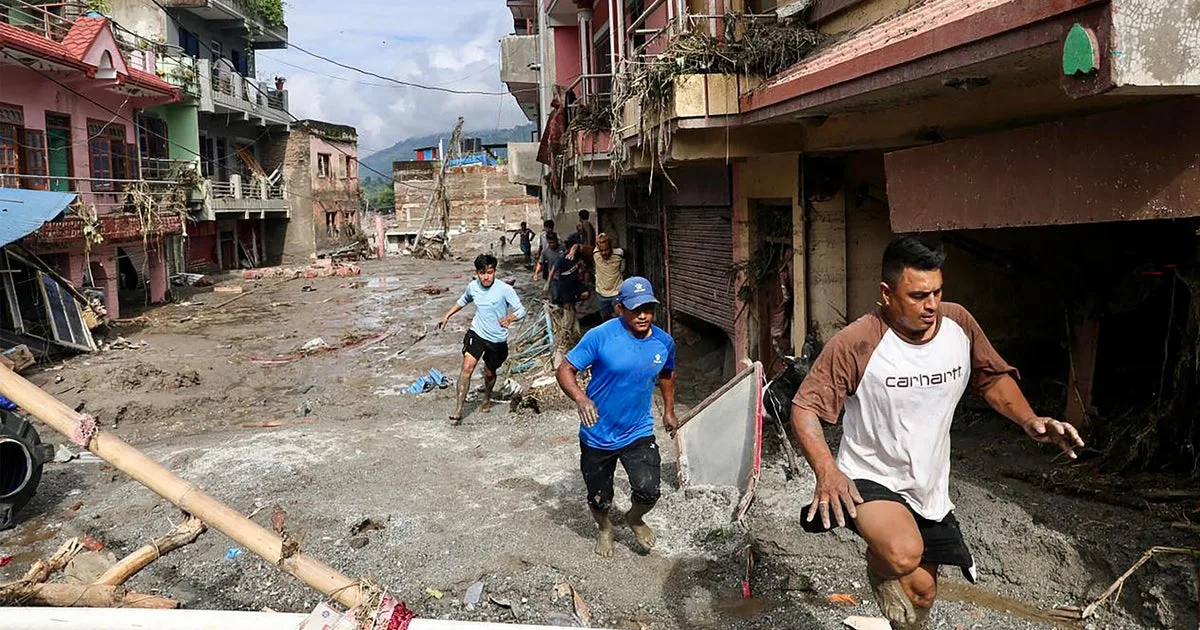 Deaths surge, 65 Americans among hundreds missing after Nepal floods