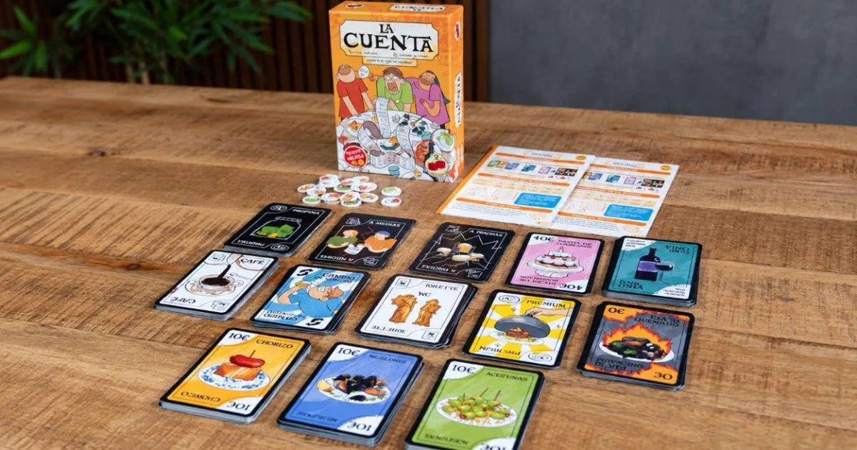 Así es 'La cuenta', el juego de cartas más competitivo y tacaño que arrasa entre grupos de amigos