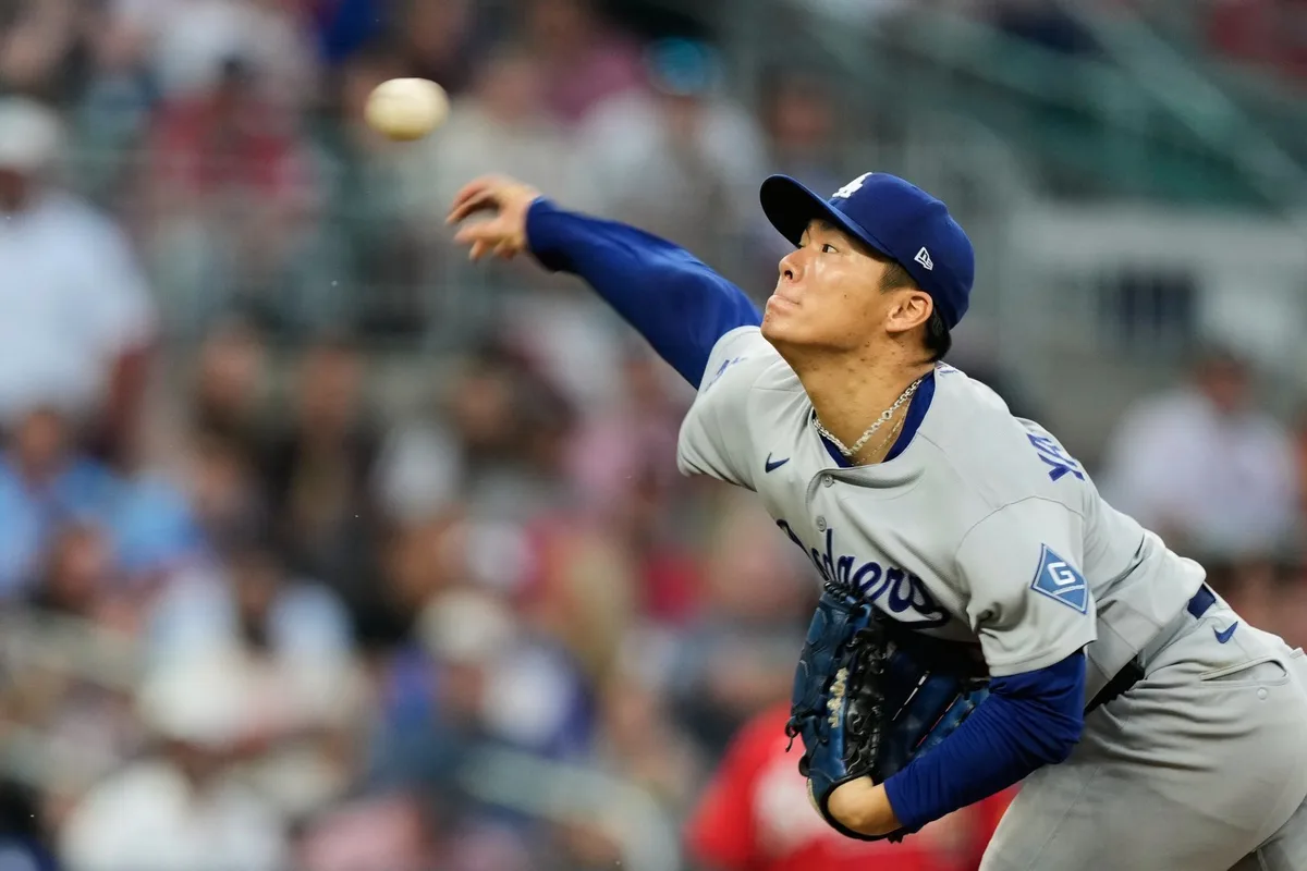 ‘야마모토 7이닝 10K’ 다저스, NLDS 3차전 잡고 2승 1패…김하성, 1타수 무안타