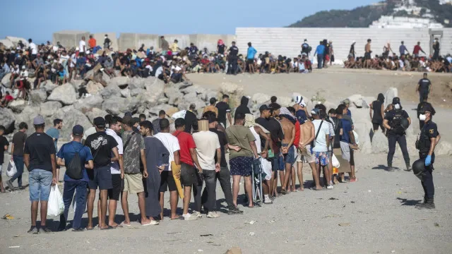 Governo de Ceuta apela à calma após distúrbios em manifestações