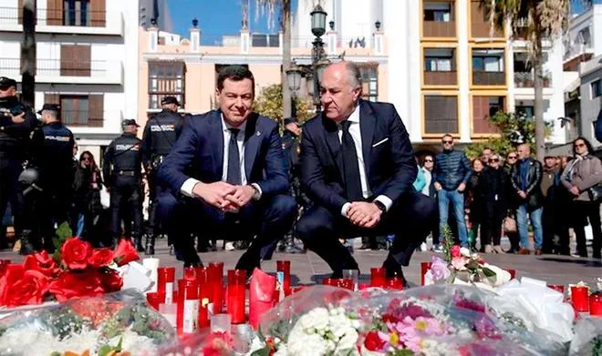 El alcalde de Algeciras desafía a Juanma Moreno: "Si una mujer lo denuncia, ¿también tiene que dimitir?"