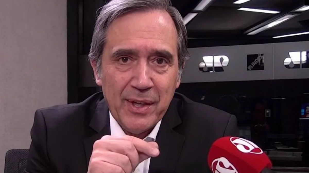 Justiça decreta prisão de Marco Antonio Villa; comentarista político é considerado foragido