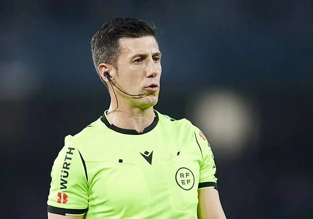 César Soto Grado será el encargado de dirigir el Athletic Club - Sevilla FC