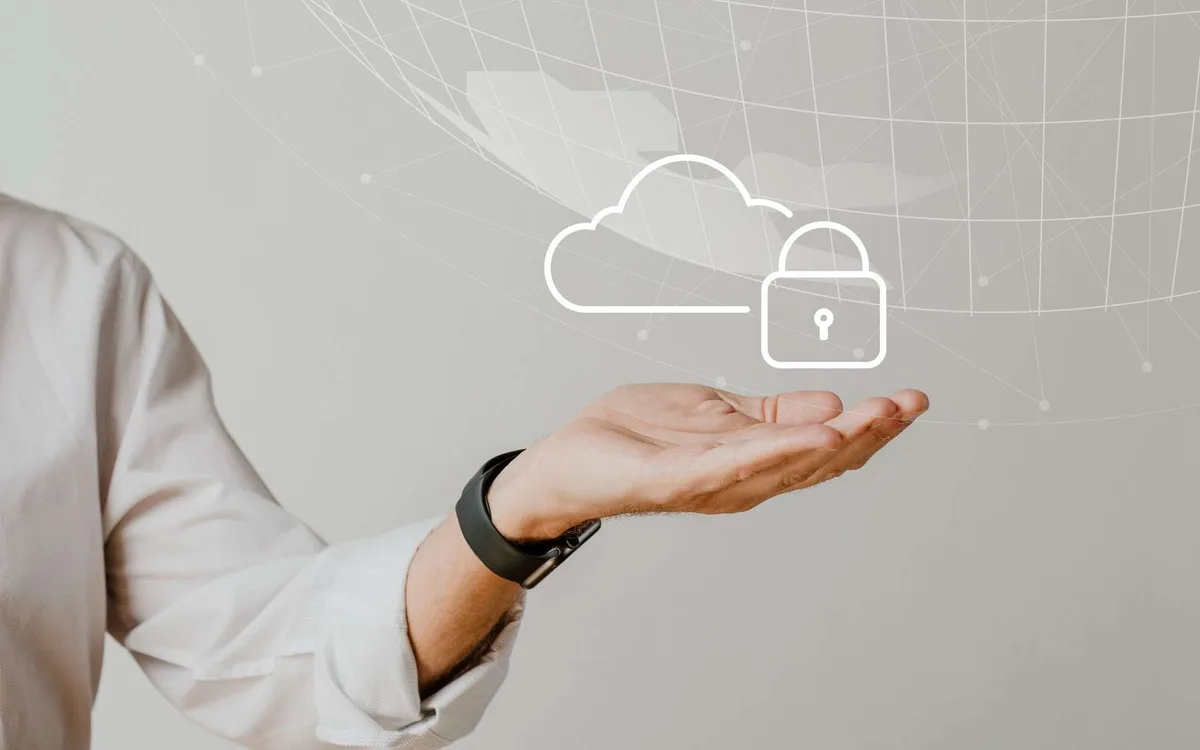 Norton 360 Deluxe : mots de passe, VPN et sauvegarde cloud réunis pour le foyer