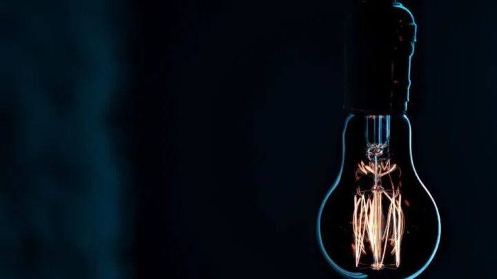 Eletricidade vai faltar este domingo em várias zonas de Portugal. Veja se a sua é afetada
