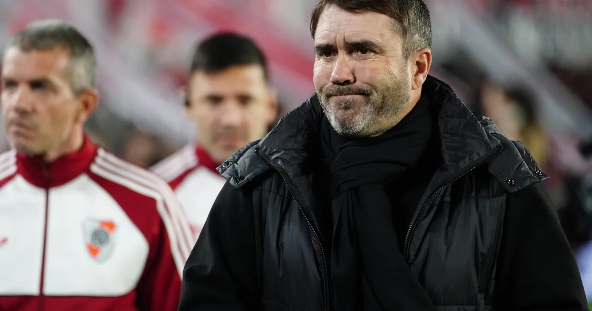Coudet suspendió la conferencia de prensa tras la eliminación de River: volvió a perder la brújula y debe ser consecuente con sus palabras