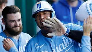 MLB: Salvador Pérez lidera una histórica hazaña de Kansas City