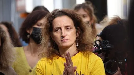 Des associations craignent une sous-qualification des agressions sexistes et sexuelles commises dans "un contexte médical" dans la proposition de la loi intégrale