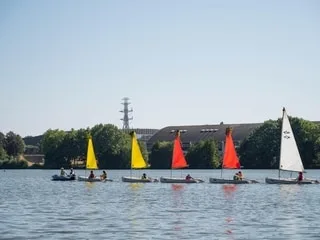 REPORTAGE. « Il y a de vraies inégalités face aux vacances »: ces enfants qui s’occupent autrement durant l’été