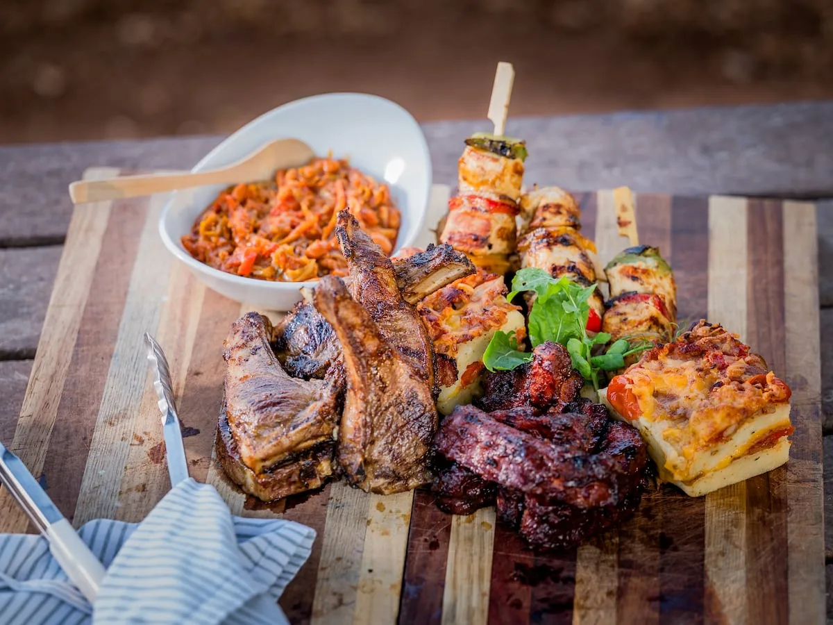 Enjoy succulent BBQ ribs with your Heritage Day braai
