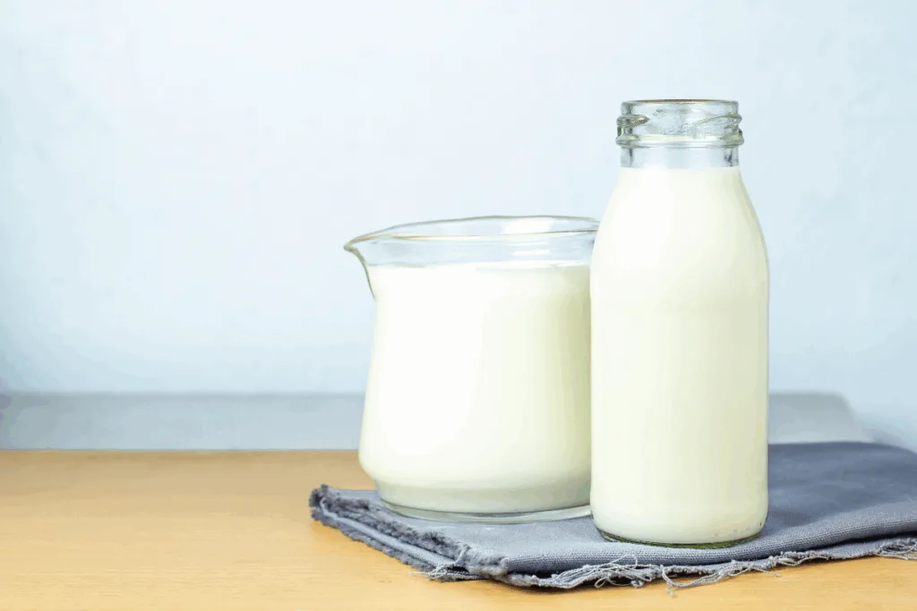 Leite inflama? Confira os mitos sobre o alimento que não têm respaldo científico
