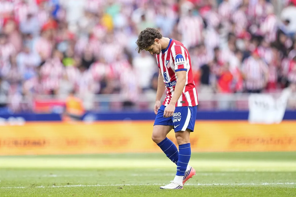 El delantero argentino Julián Álvarez pone fin a su culebrón veraniego sin moverse del Atlético