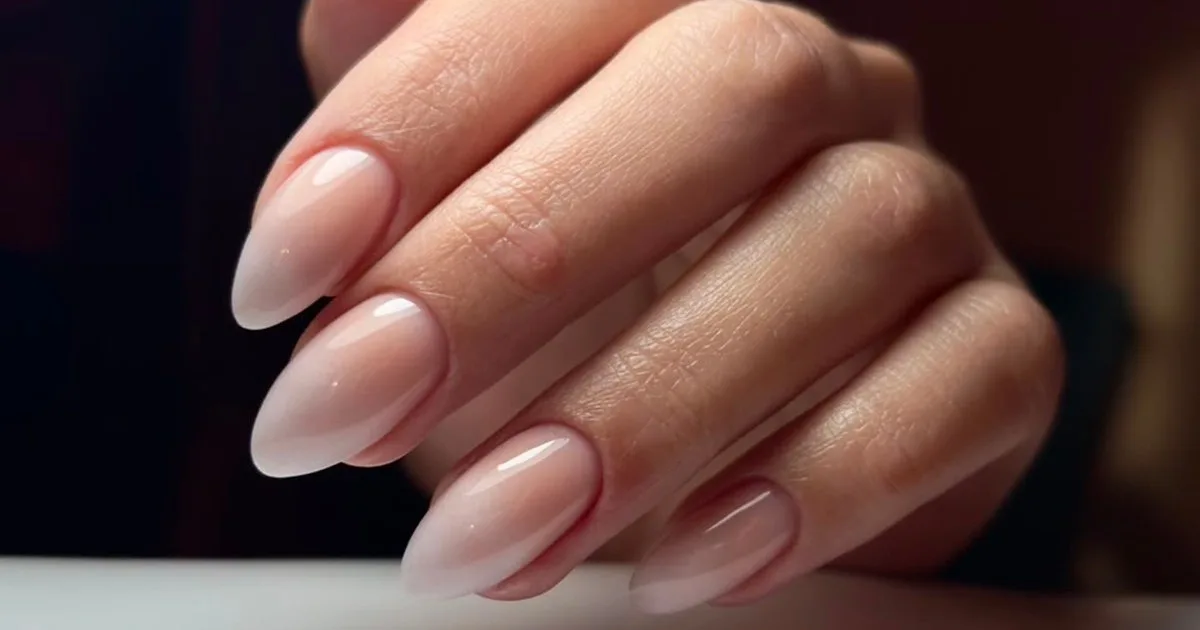 Clean Nails: cómo llevar esta tendencia que es el nuevo símbolo de elegancia
