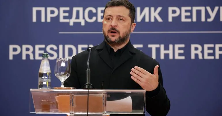 Zelensky sugere que Trump tenta forçar capitulação de Kiev