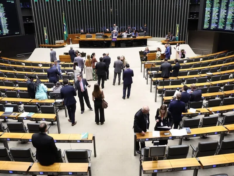 Câmara homenageia Dia da Advocacia e destaca papel da profissão