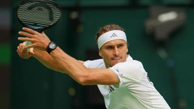 Tennis: Deutsches Davis-Cup-Team zieht mit Alexander Zverev in Finalrunde ein