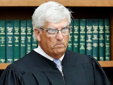 The Lindsay Clancy jury says they're still deadlocked. What happens in a mistrial?