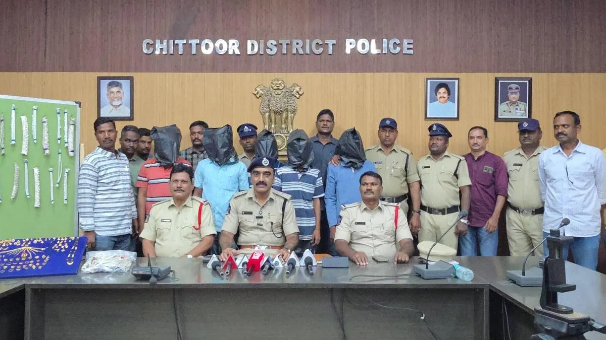Inter-state burglary gang held, valuables worth ₹90 lakh recovered