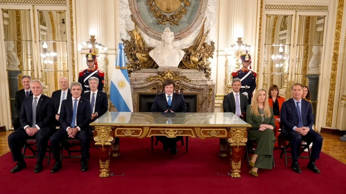 El Gobierno defendió la privatización del Belgrano Cargas: “Nuestro modelo corre al Estado de un rol en el que falló”