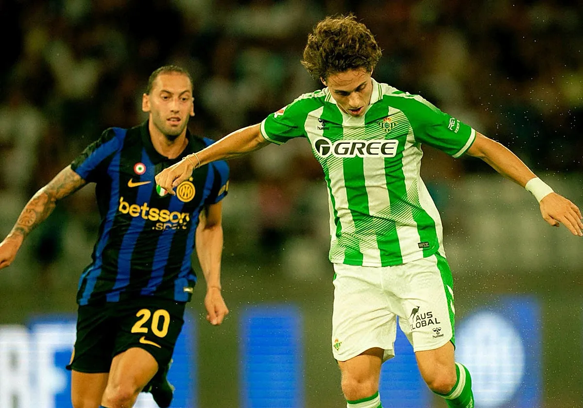Riquelme, el jugador con más minutos en la pretemporada del Betis