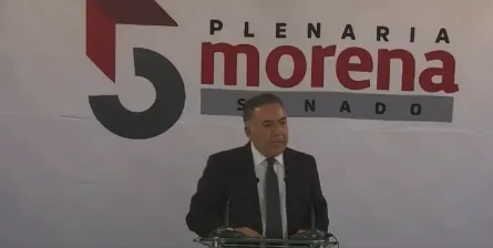 Enrique Inzunza reaparece en el senado, acusa de embestida mediática en su contra