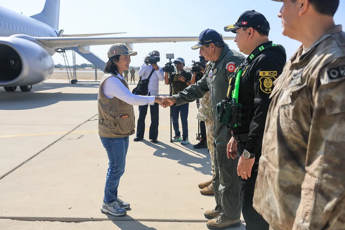 Keiko Fujimori visita Piura para supervisar trabajos de descolmatación por el Fenómeno El Niño