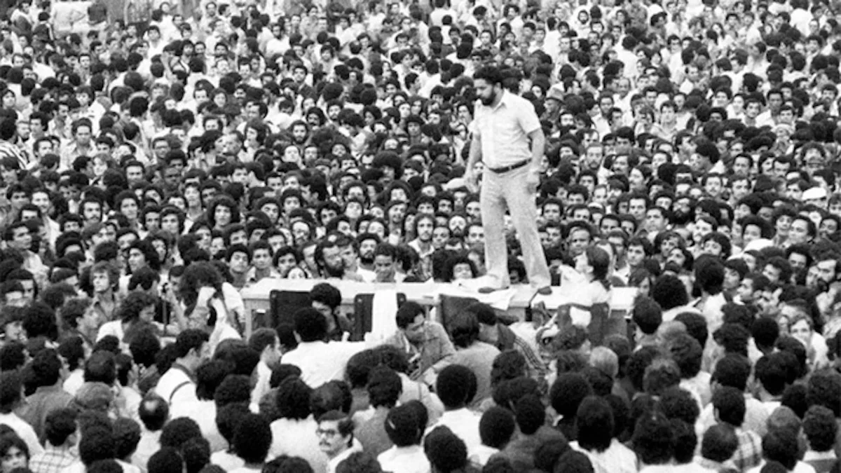 Lula abre campanha em estádio que marcou sua trajetória sindical