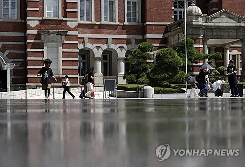 日 올여름 역대 5번째로 더웠다…'40도 이상' 36곳 역대 최다