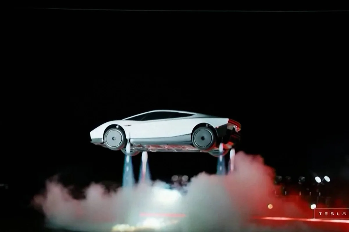 Musk apresenta 'carro voador' da Tesla e que atinge 96 km/h em um segundo; veja vídeo