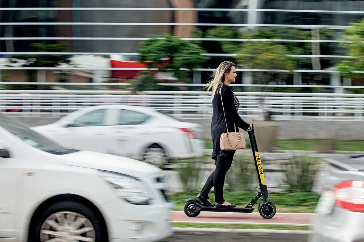 Adeus, patinetes: estações de metrô podem valorizar imóveis na Faria Lima
