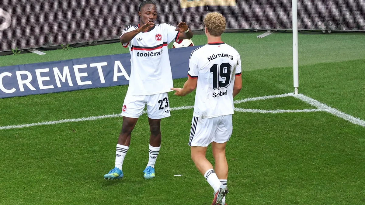 FCN-Duo Scobel und Zoma - Klose feiert seinen Supersturm