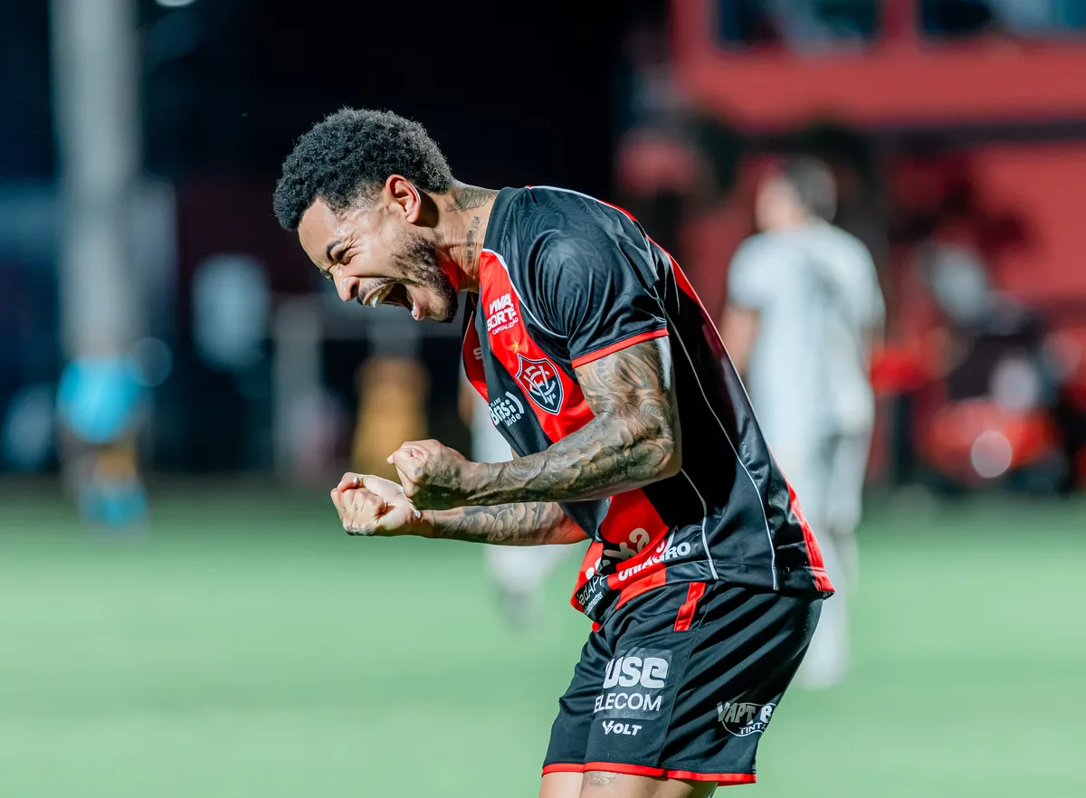 Cartola 2026: Matheuzinho estoura scouts contra a Chape e faz maior pontuação do ano na Rodada #29