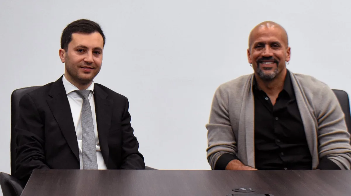 La foto de la reunión entre Stefano Di Carlo y Juan Sebastián Verón en medio de sus conflictos con el Chiqui Tapia y la AFA
