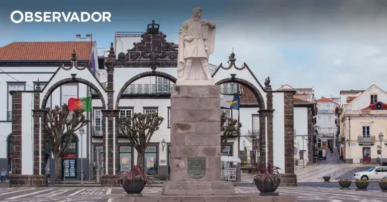Portas de Ponta Delgada chegam ao Canadá