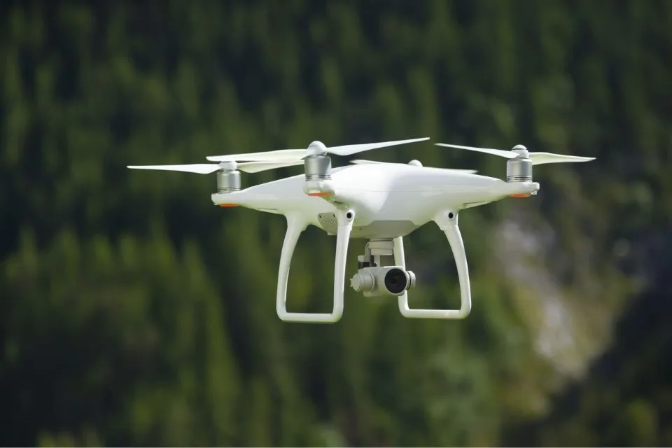Levantan prohibición de uso de drones, vigente desde 2025 ante ataques de EEUU en el Caribe