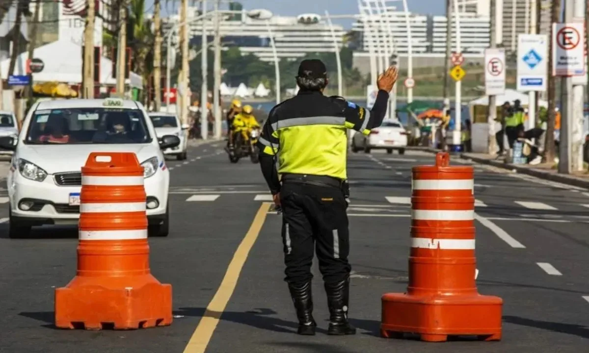 Eventos provocam bloqueios no trânsito de Salvador neste domingo (30/08)