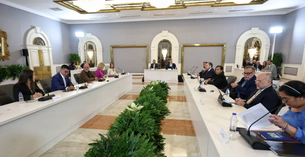 Comenzó la tercera ronda de la Mesa de Diálogo entre el Gobierno de Delcy Rodríguez y la AN 2015