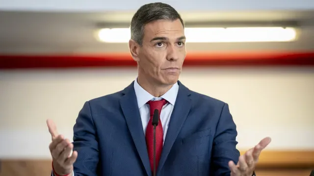 PE aponta política de Sánchez como "fator de atração" de migrantes