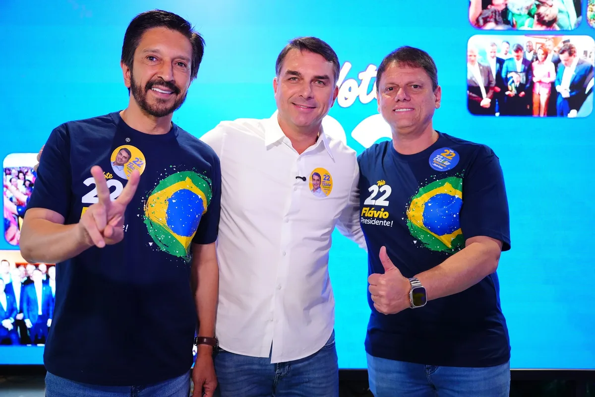 MDB vai anunciar apoio majoritário a Flávio Bolsonaro após ato nesta terça, diz presidente do partido
