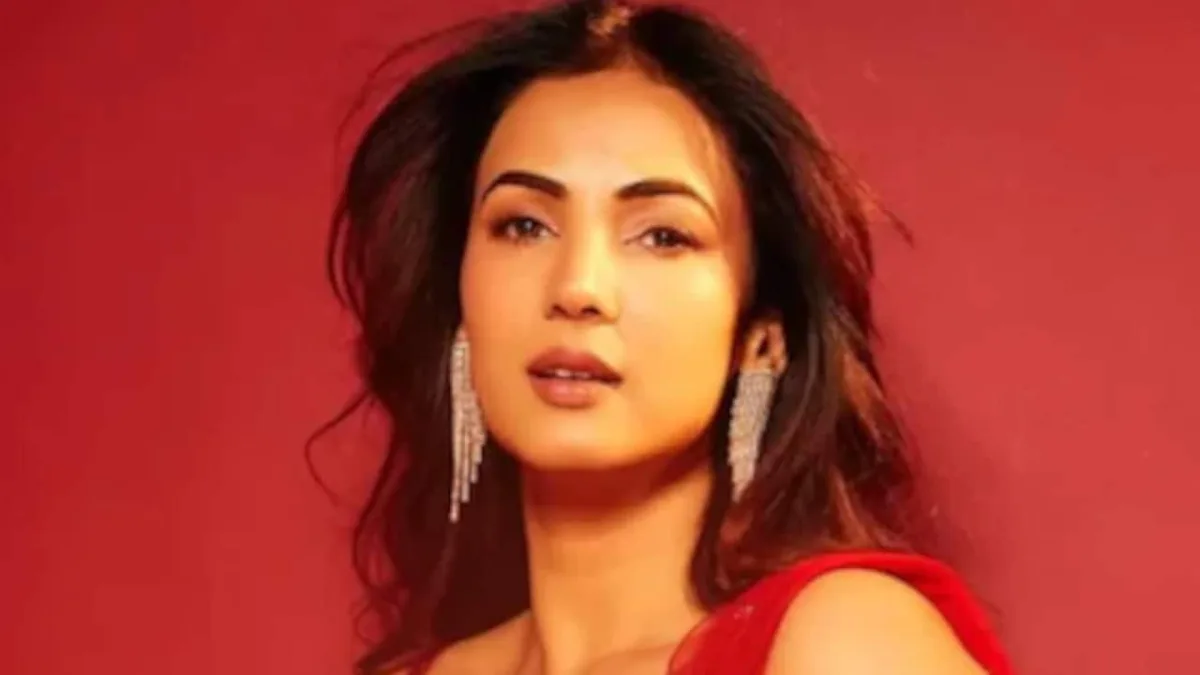 Sonal Chauhan At NDTV Yuva 2026: A Look At Her Journey From Pageants To Bollywood
