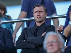 Krösche macht (vorerst) weiter: Magie verloren, aber: Der große Eintracht-Knall bleibt aus