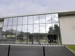 À Nantes, un jeune homme entre la vie et la mort après une pluie de coups : deux détenus en garde à vue