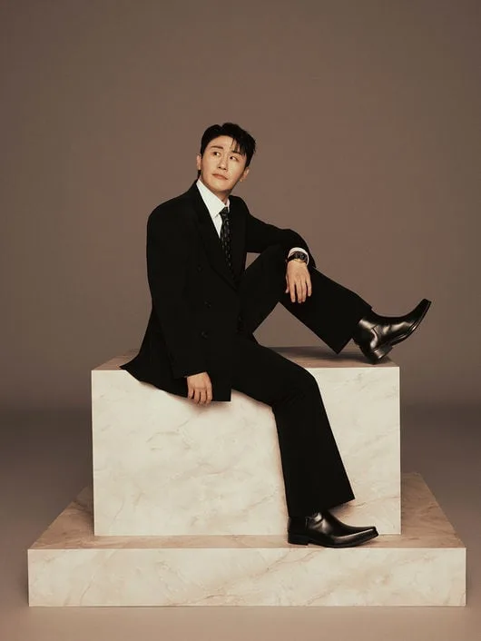 영탁, 앨범+콘서트부터 예능까지 ‘팔방미인 탁’