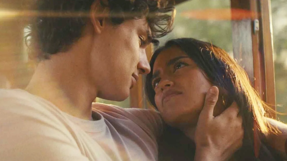 The Last Sunrise : la nouvelle romance Prime Video est-elle adaptée d’un livre comme L’été où je suis devenue jolie ?