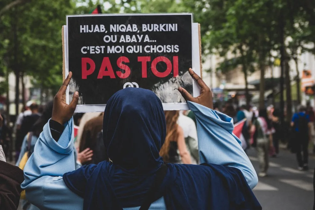 "Des féministes défendent le voile en pensant régénérer le combat féministe, sans voir qu'elles le dévitalisent"