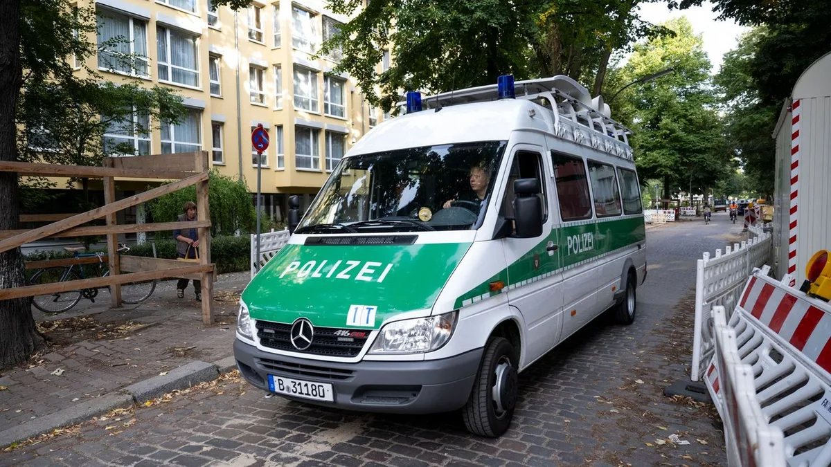 Berlin-Neukölln: Polizei: Evakuierung für Bombenentschärfung ist beendet