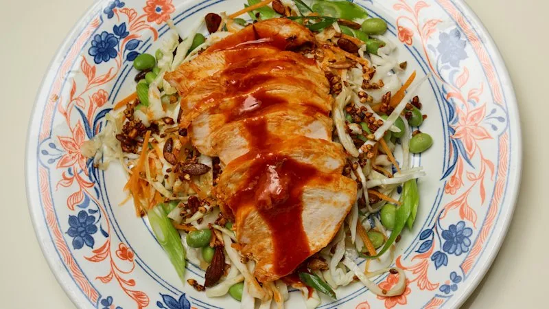 In a weeknight slump? This Korean-spiced chicken method takes just 10 minutes