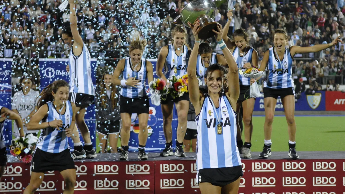 La tabla de títulos de los Mundiales de hockey tras la coronación de Las Leonas y el recuerdo de los dos éxitos anteriores